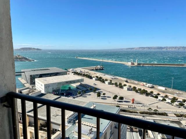 Vue Mer Le Panoramique Vieux-Port De Marseille Kültér fotó