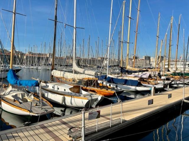 Vue Mer Le Panoramique Vieux-Port De Marseille Kültér fotó
