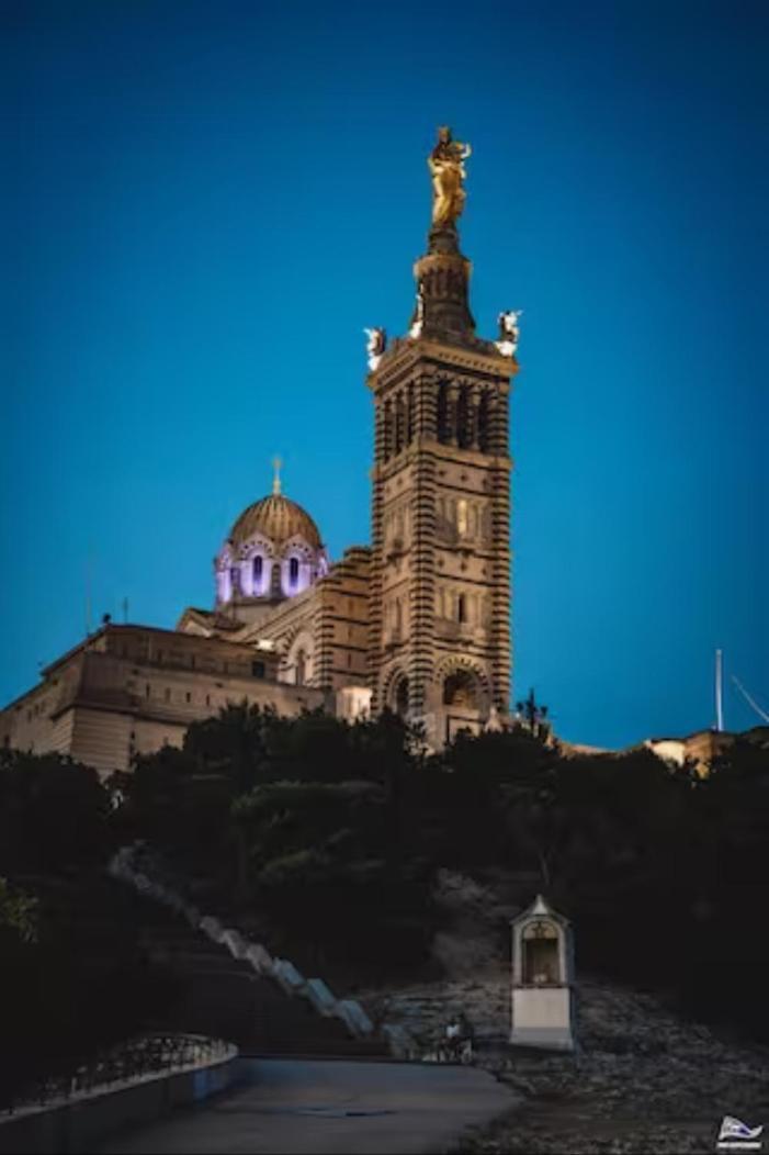 Vue Mer Le Panoramique Vieux-Port De Marseille Kültér fotó